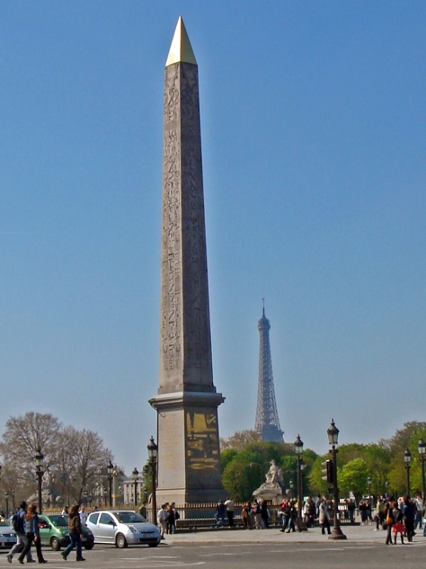 http://upload.wikimedia.org/wikipedia/commons/1/1a/Ob%C3%A9lisque_de_la_Concorde_Paris_04_07_98_8x6.jpg